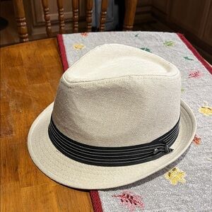 Classic Cream Fedora Hat with Black Band All American Stetson Size Large/Xlarge